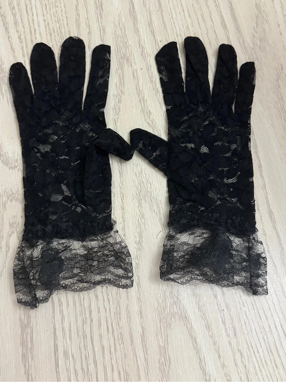 Elegant Gothic Costume Accessory 8 Pcs Set - Headband, Gloves, Jewelry, Mask